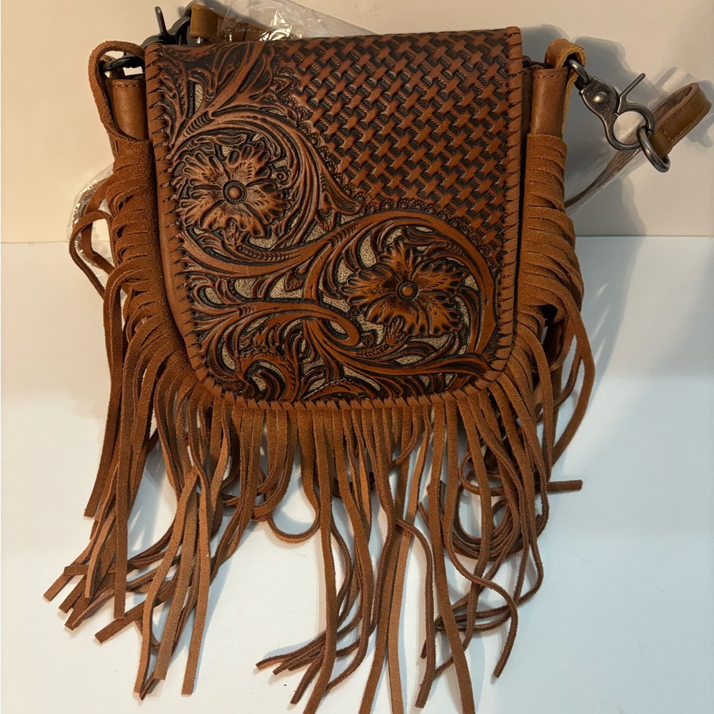 Mountain West Small Crossbody bags
